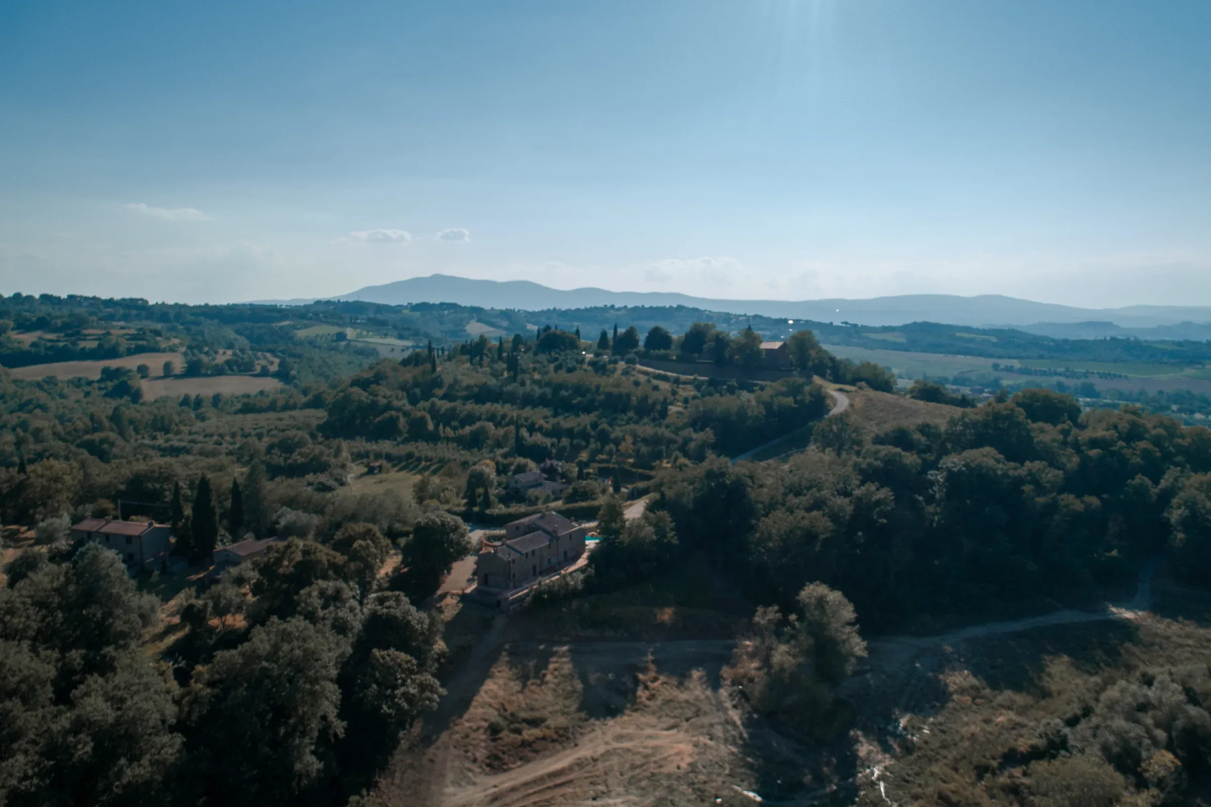 Umbrian valley with mountains on the horizon